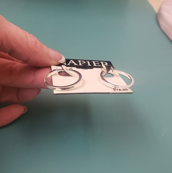 Napier, NWT, Silver latch back hoop pierced fashion earrings - Picture 5 of 11